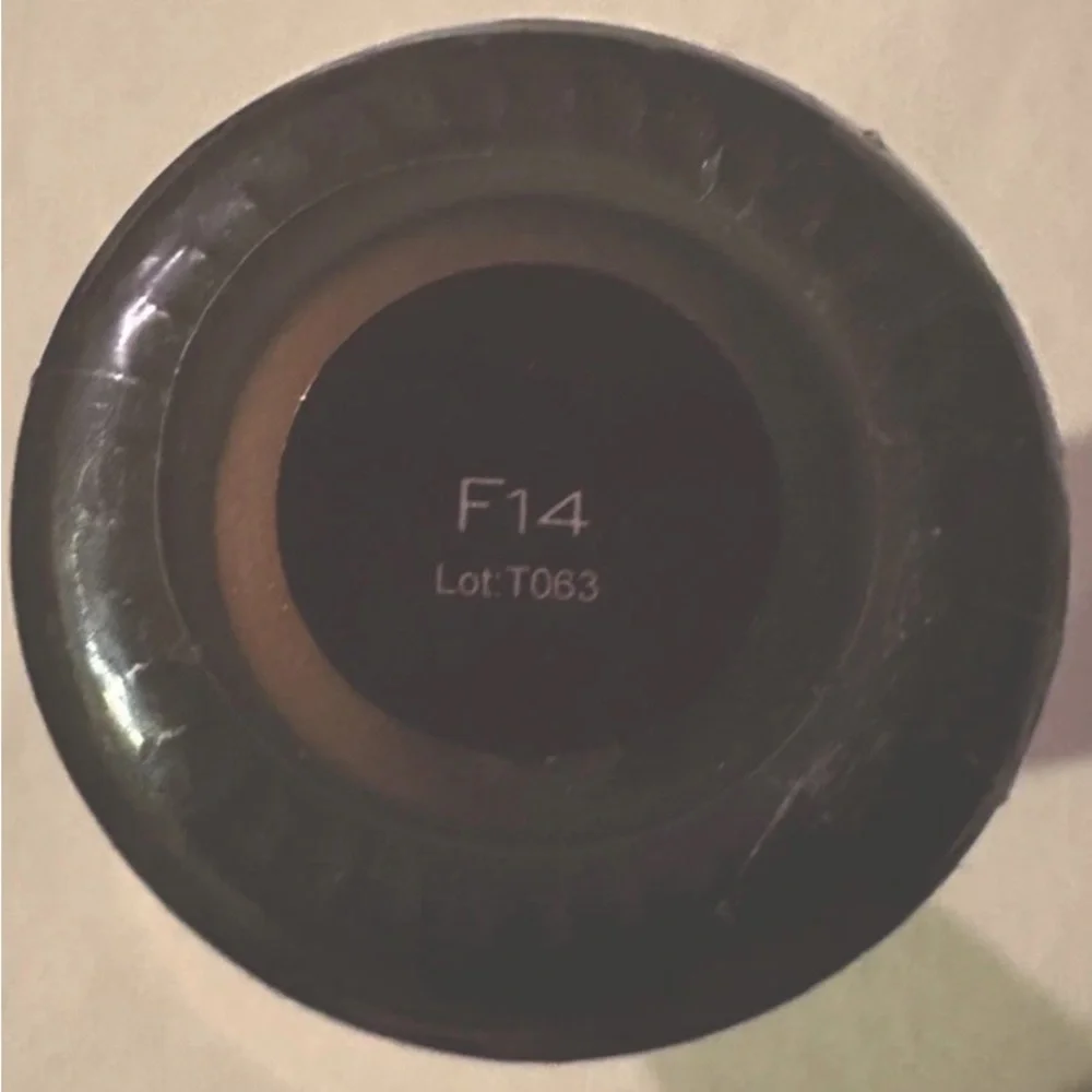 Revolution Conceal & Hydrate Concealer Med-Full Coverage F14
